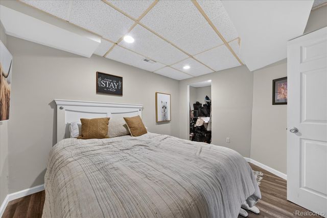 432 E Canford Park, Canton Charter Township, MI 48187