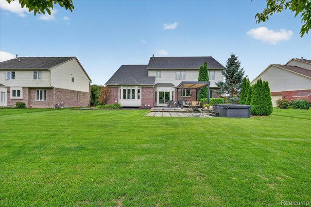 432 E Canford Park, Canton Charter Township, MI 48187