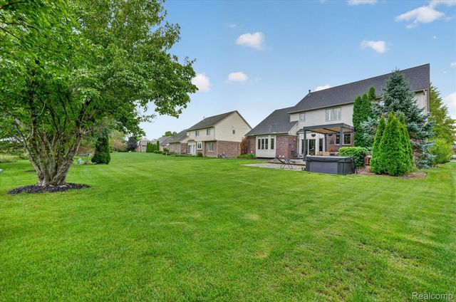 432 E Canford Park, Canton Charter Township, MI 48187