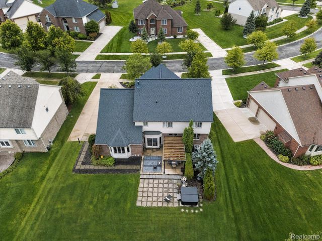 432 E Canford Park, Canton Charter Township, MI 48187