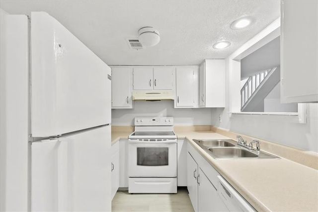 1714 Wynndowne Trail, Smyrna, GA 30080