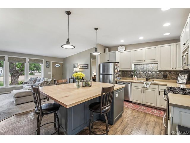 7687 Matai Ct, Niwot, CO 80503