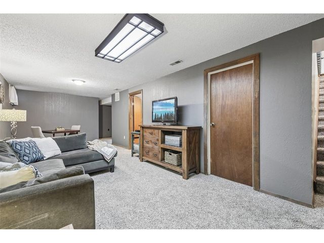 7687 Matai Ct, Niwot, CO 80503