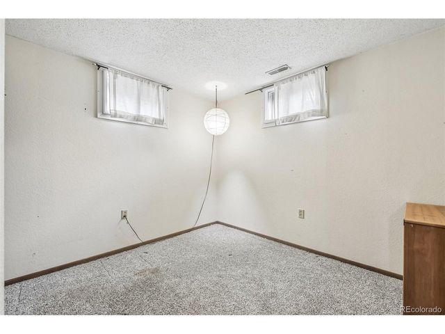 7687 Matai Ct, Niwot, CO 80503