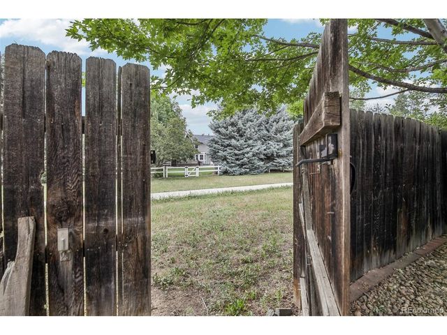 7687 Matai Ct, Niwot, CO 80503