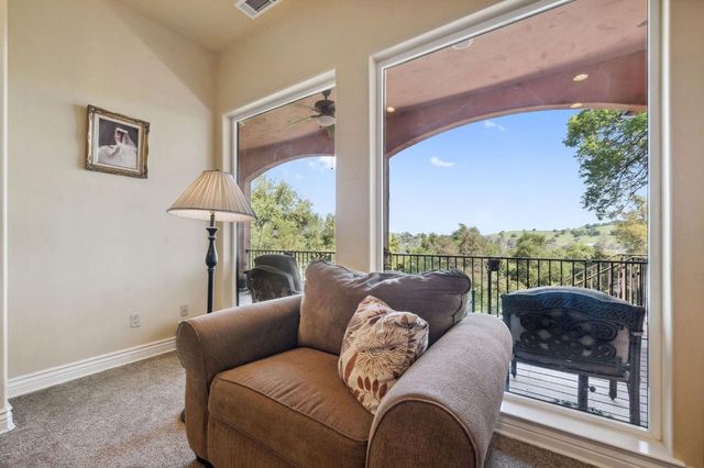 125 Raylan Dr, Sutter Creek, CA 95685