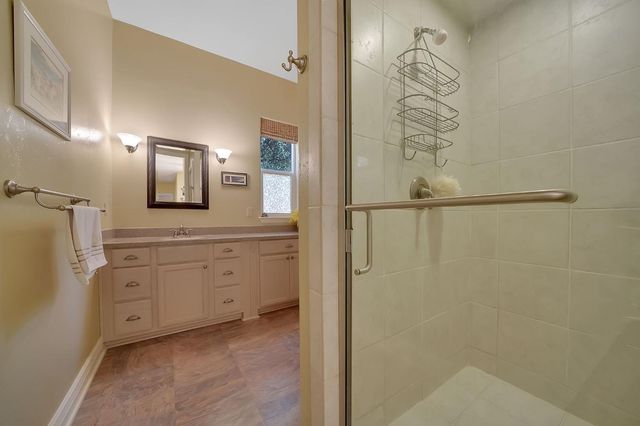 125 Raylan Dr, Sutter Creek, CA 95685