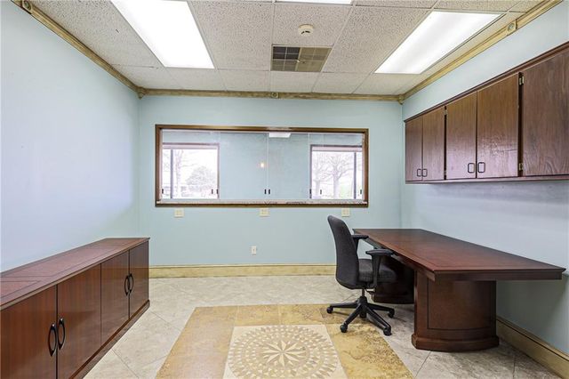 1900 NW Copper Oaks Circle, Blue Springs, MO 64015