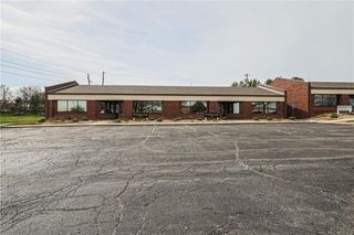 1900 NW Copper Oaks Circle, Blue Springs, MO 64015