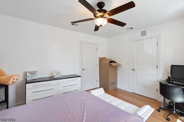 88 E 18Th St, Paterson City, NJ 07524