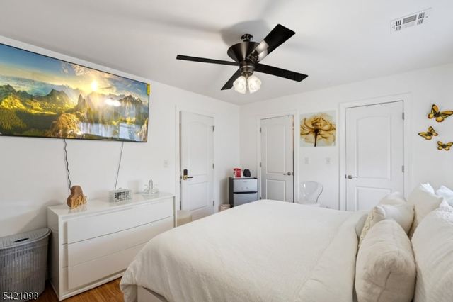 88 E 18Th St, Paterson City, NJ 07524