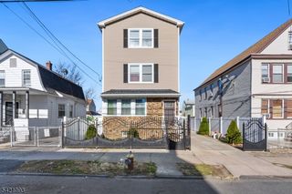 88 E 18Th St, Paterson City, NJ 07524