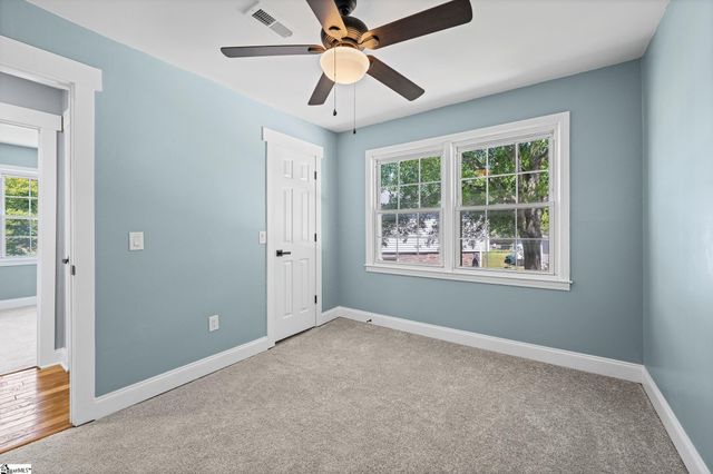 10 Willowtree Court, Simpsonville, SC 29680