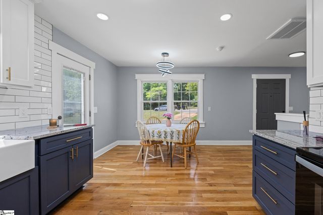 10 Willowtree Court, Simpsonville, SC 29680