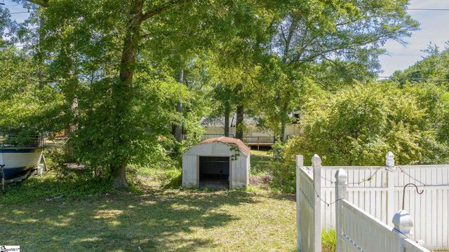 10 Willowtree Court, Simpsonville, SC 29680