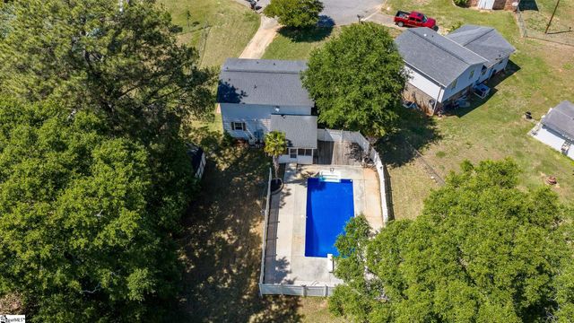 10 Willowtree Court, Simpsonville, SC 29680