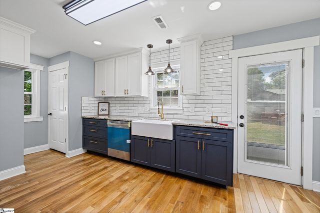 10 Willowtree Court, Simpsonville, SC 29680