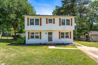 10 Willowtree Court, Simpsonville, SC 29680
