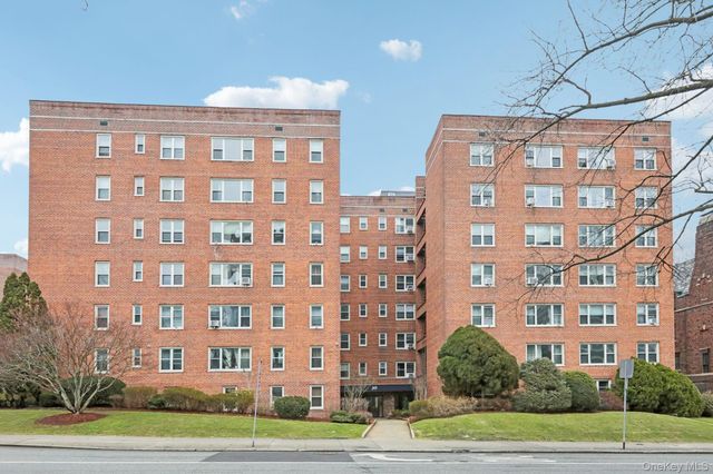 30 N Broadway 5H, White Plains, NY 10601