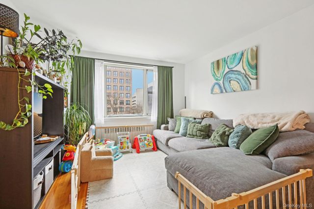 30 N Broadway 5H, White Plains, NY 10601