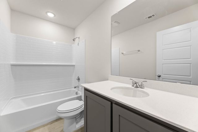 1903 Seminole Drive, Cleburne, TX 76033