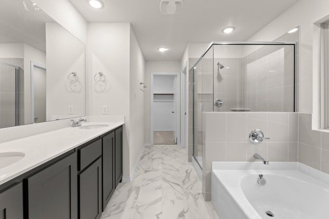 1903 Seminole Drive, Cleburne, TX 76033