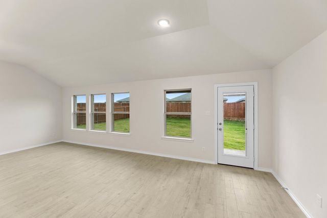 1903 Seminole Drive, Cleburne, TX 76033