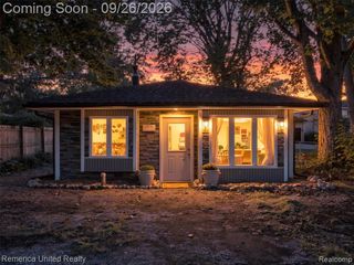 1516 Paramount Street, Novi, MI 48377