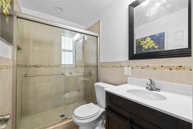 1712 NE 25th Street, Wilton Manors, FL 33305