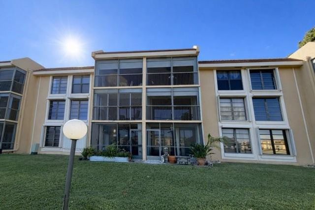 6311 Coral Lake Drive 111, Pompano Beach, FL 33063