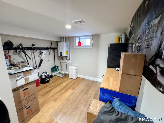 3 Vine Street, Naugatuck, CT 06770