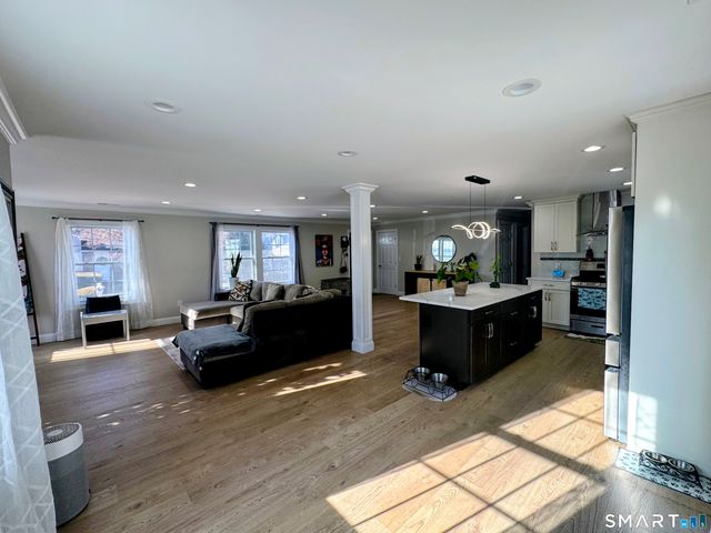 3 Vine Street, Naugatuck, CT 06770