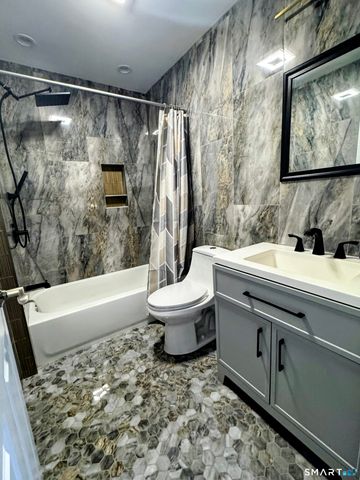 3 Vine Street, Naugatuck, CT 06770