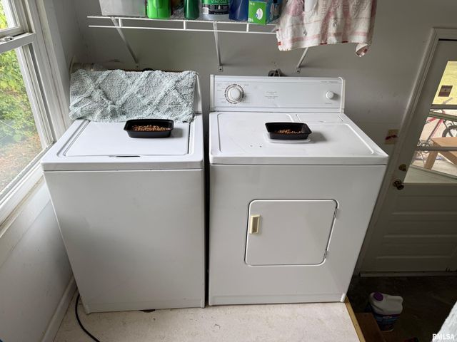 1010 W Walkup Avenue, Carbondale, IL 62901