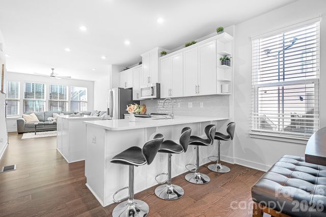 1226 Gleason Way, Charlotte, NC 28217