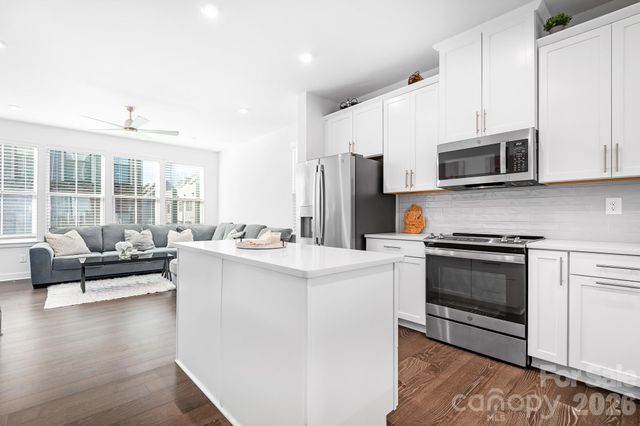 1226 Gleason Way, Charlotte, NC 28217