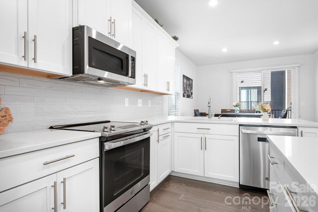 1226 Gleason Way, Charlotte, NC 28217