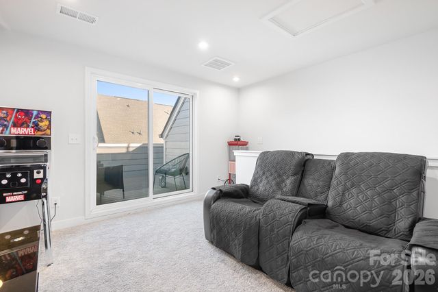 1226 Gleason Way, Charlotte, NC 28217