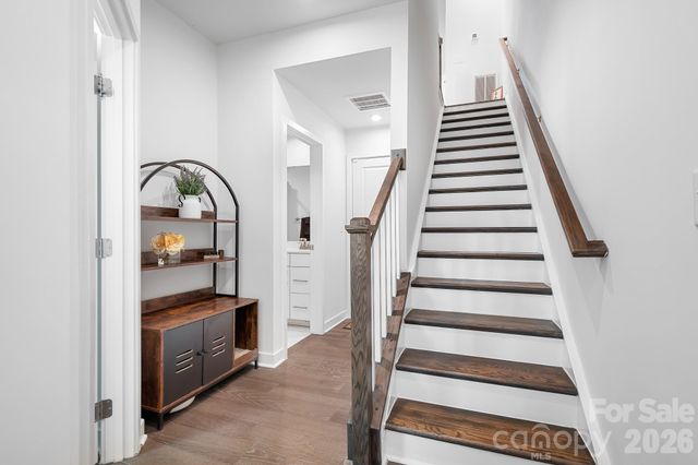 1226 Gleason Way, Charlotte, NC 28217