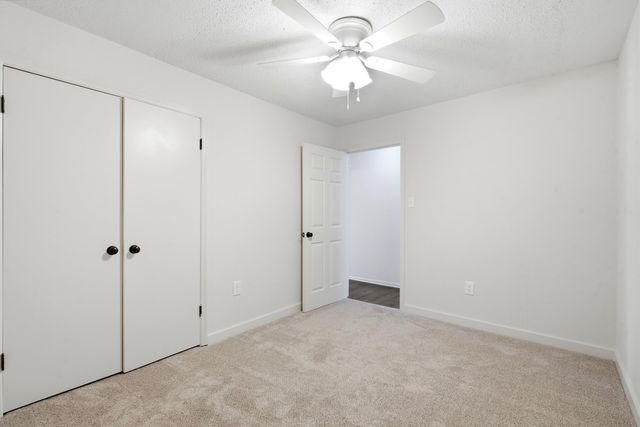 995 FEATHERS CHAPEL DR, Somerville, TN 38068