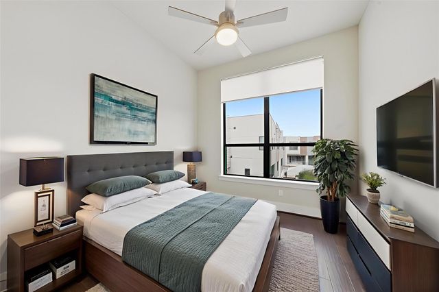 2401 Crawford Street C1C, Houston, TX 77004