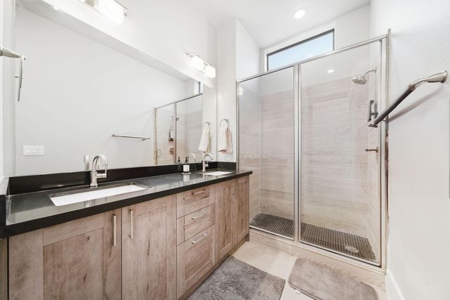 2401 Crawford Street C1C, Houston, TX 77004