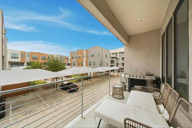 2401 Crawford Street C1C, Houston, TX 77004