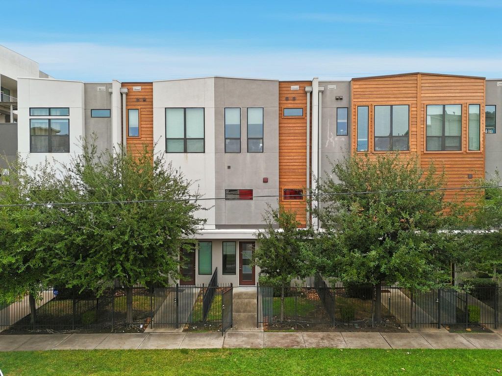 2401 Crawford Street C1C, Houston, TX 77004