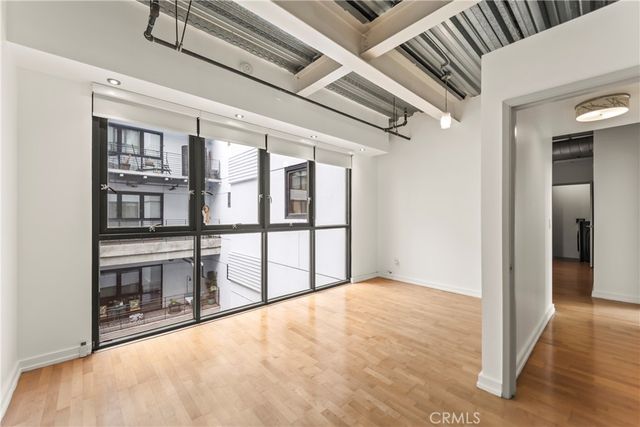 1100 S Grand A503, Los Angeles, CA 90015