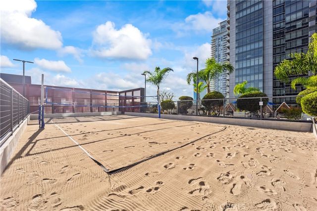 1100 S Grand A503, Los Angeles, CA 90015