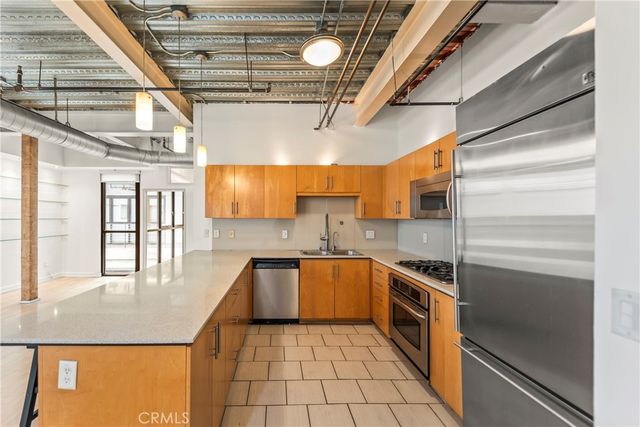 1100 S Grand A503, Los Angeles, CA 90015