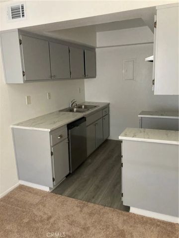 8505 Columbus Avenue 304, North Hills, CA 91343
