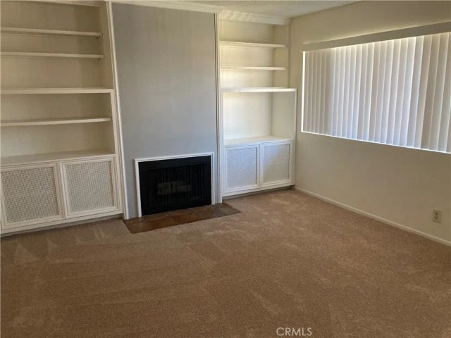 8505 Columbus Avenue 304, North Hills, CA 91343