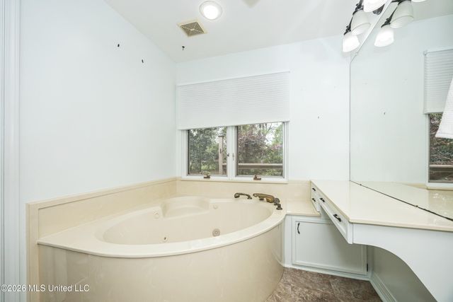 3506 King George Street, Ocean Springs, MS 39564